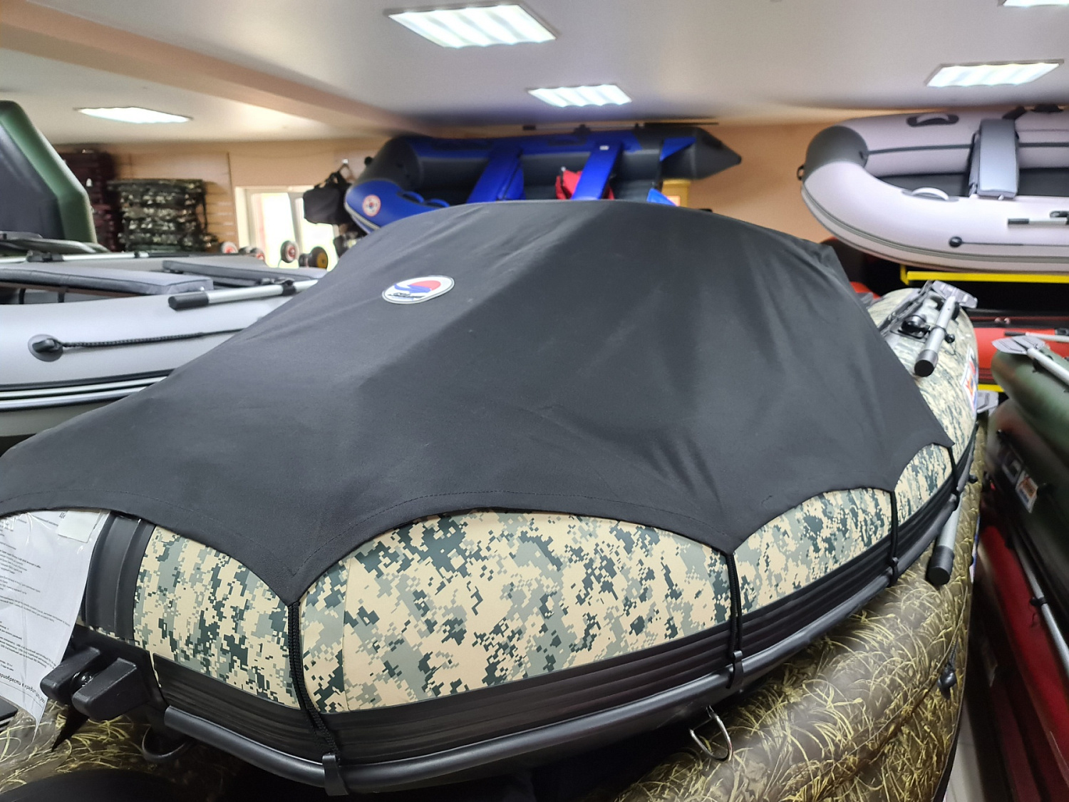 КОМПЛЕКТ НОСОВОГО ТЕНТА К ЛОДКЕ SMARINE AIR MAX 380 ЧЕРНЫЙ в Симферополе