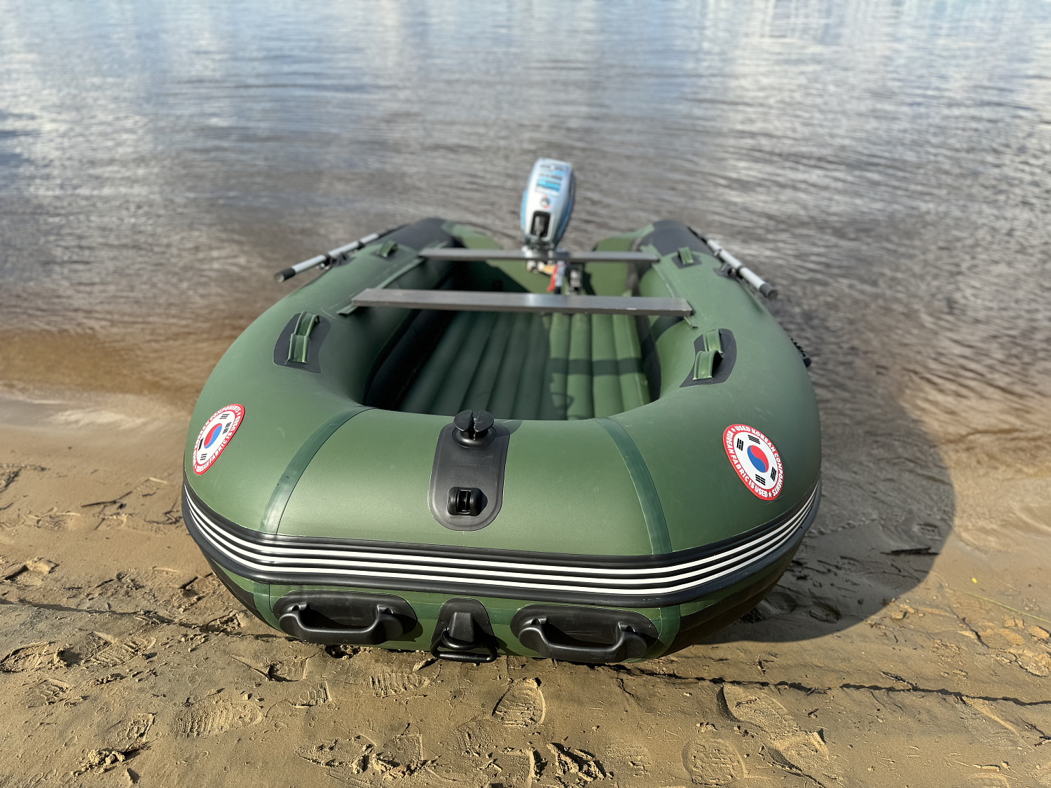 Лодка MISHIMO BIG FLOOR 380 в Симферополе